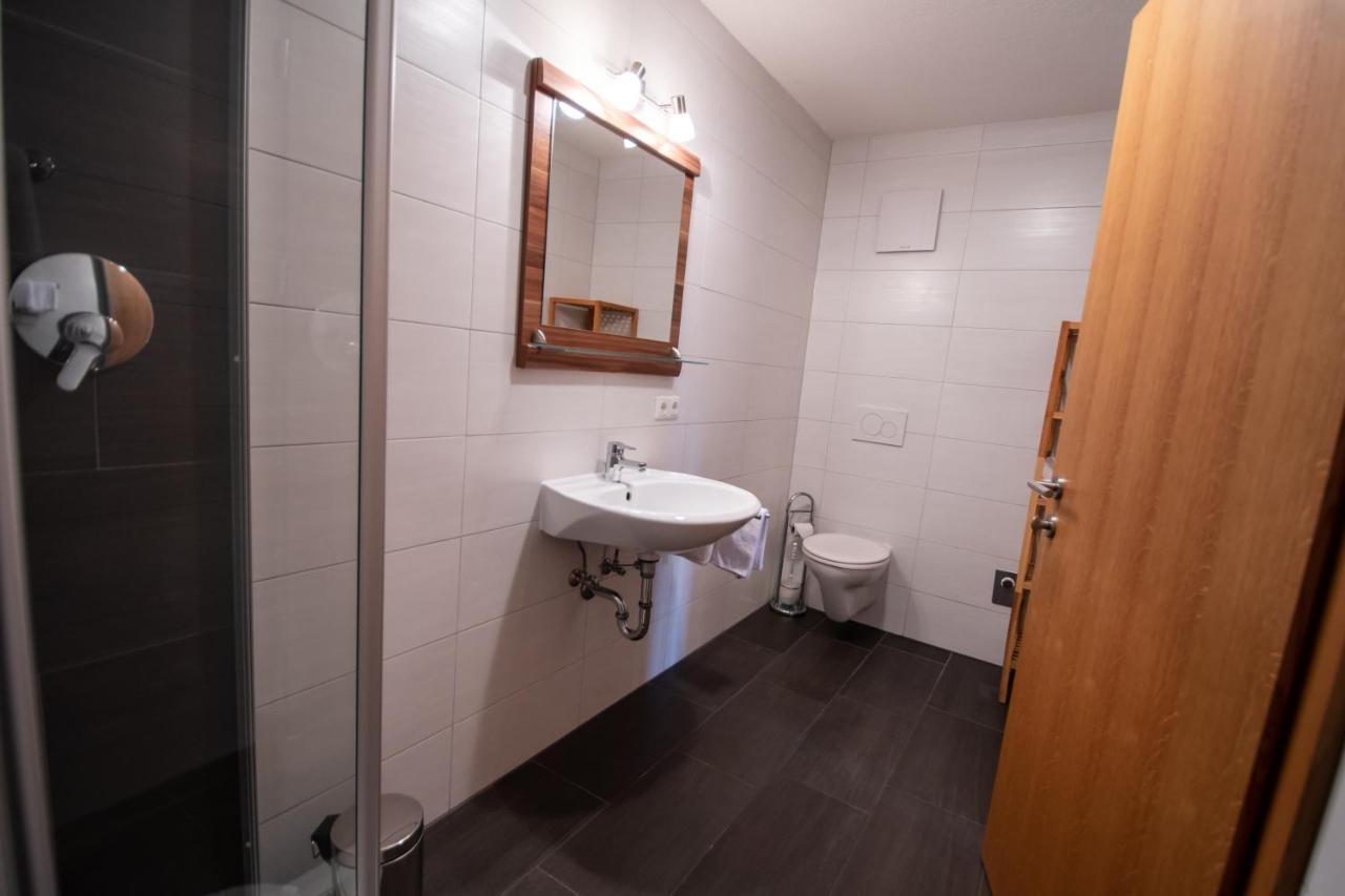 Haus Raggl Apartment Landeck Exterior photo